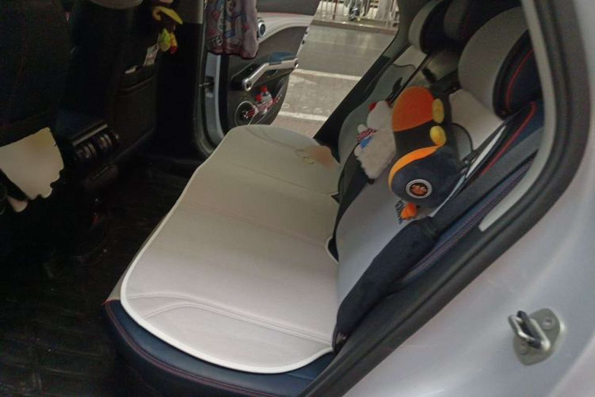 Used BYD Yuan PLUS 2022 430 km Luxury Version Left Rear Seat