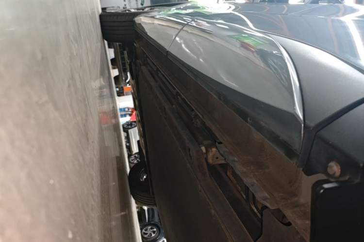 Used BYD Yuan PLUS 2022 430 km Luxury Version Left Side Sill