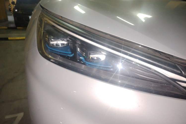 Used BYD Yuan PLUS 2022 510 km Luxury Version Right Front Headlight
