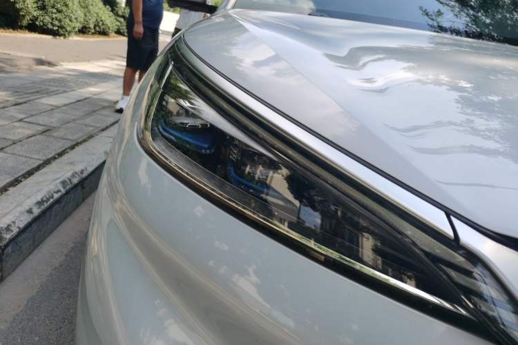 Used BYD Yuan PLUS 2022 510 km Flagship Version Right Front Headlight