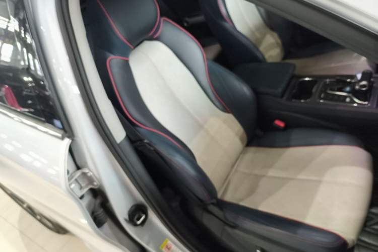 Used BYD Yuan PLUS 2022 510KM Flagship PLUS Right Front Seat