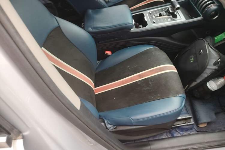Used BYD Yuan PLUS 2022 430 km Luxury Version Right Front Seat