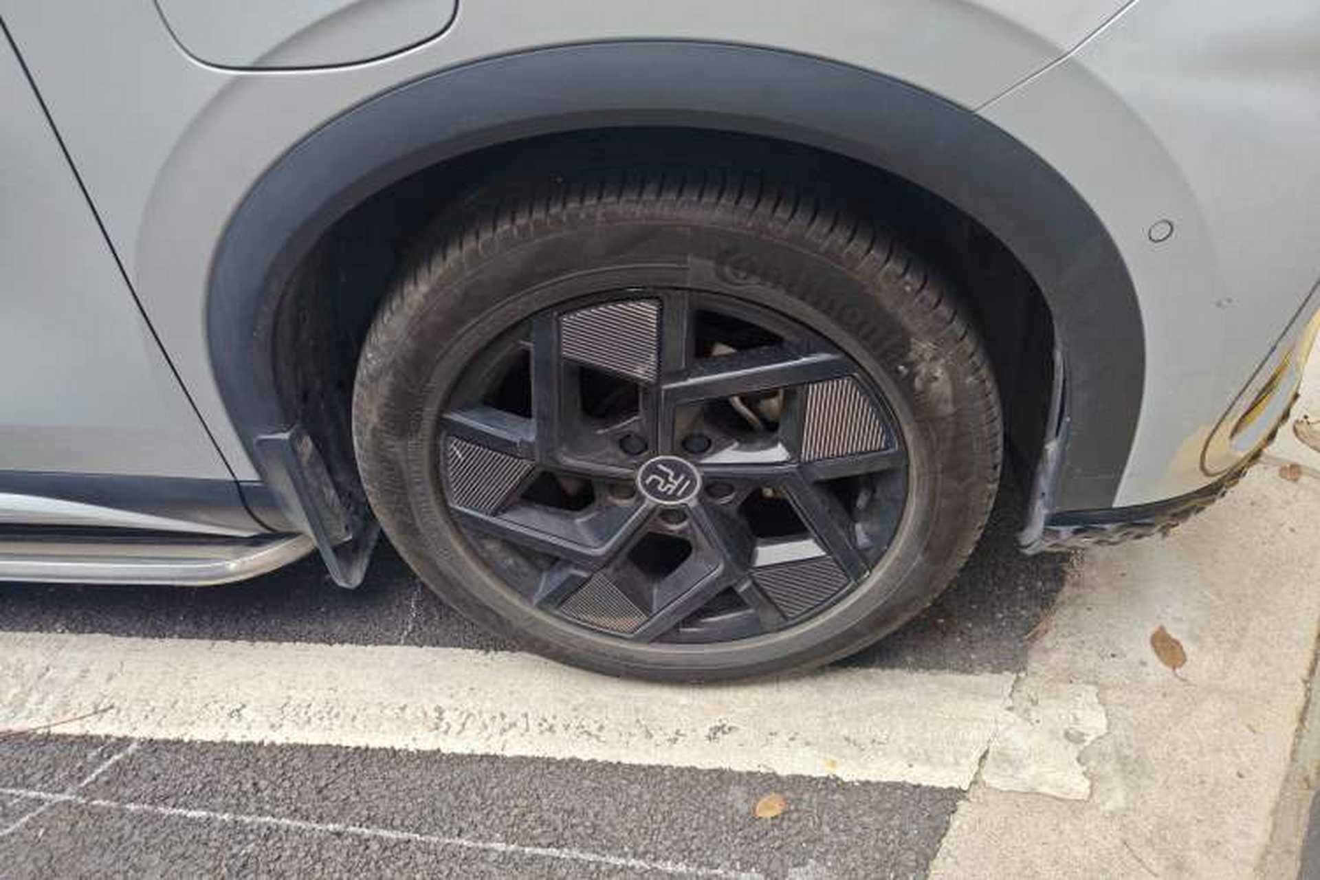 Used BYD Yuan PLUS 2022 510KM Flagship PLUS Right Front Wheel Hub