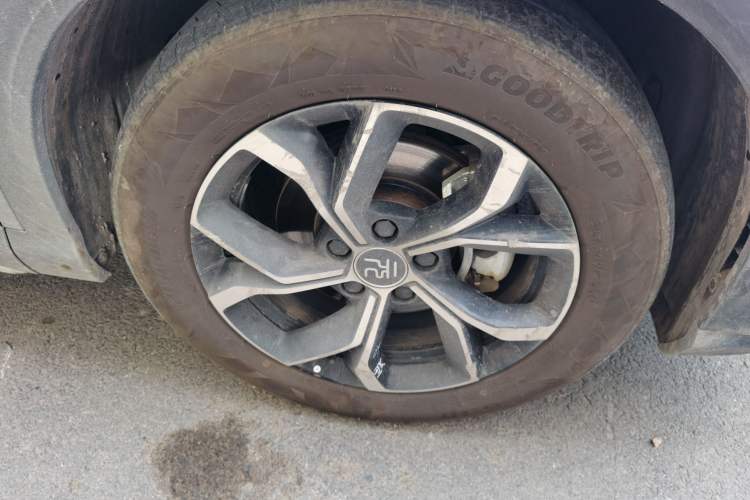Used BYD Yuan PLUS 2022 510 km Luxury Version Right Front Wheel Hub
