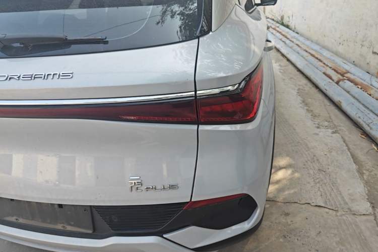 Used BYD Yuan PLUS 2022 510 km Flagship Version Right Rear Taillight