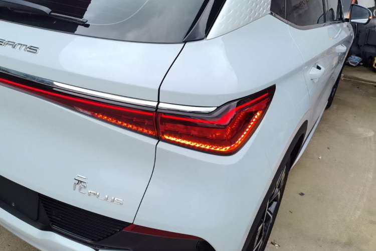 Used BYD Yuan PLUS 2022 510 km Flagship Version Right Rear Taillight