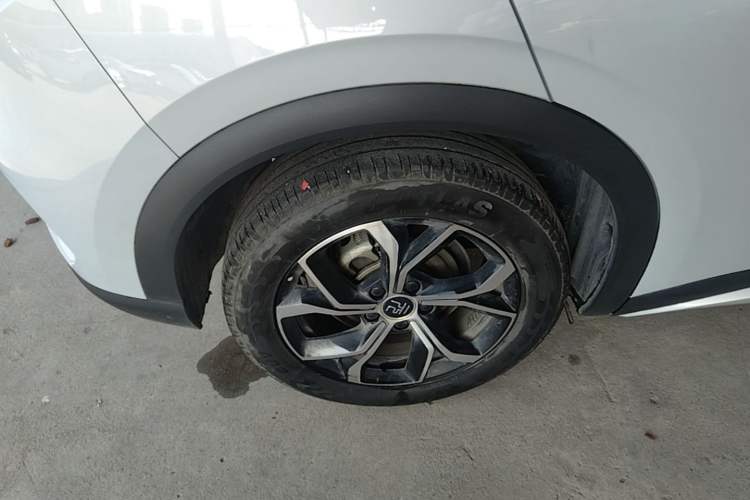 Used BYD Yuan PLUS 2022 510 km Luxury Version Right Rear Wheel Hub