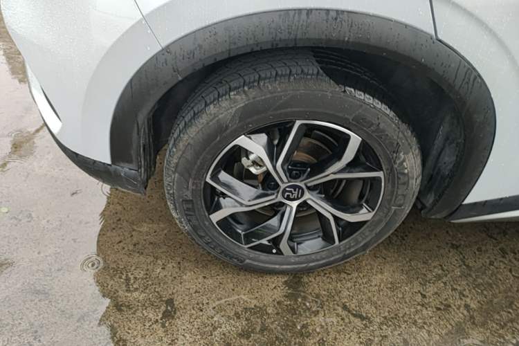 Used BYD Yuan PLUS 2022 430 km Luxury Version Right Rear Wheel Hub
