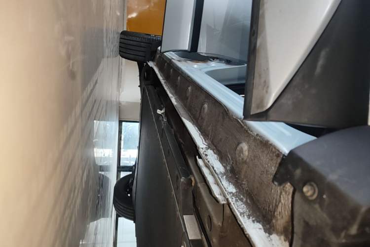 Used BYD Yuan PLUS 2022 430 km Luxury Version Right Side Sill