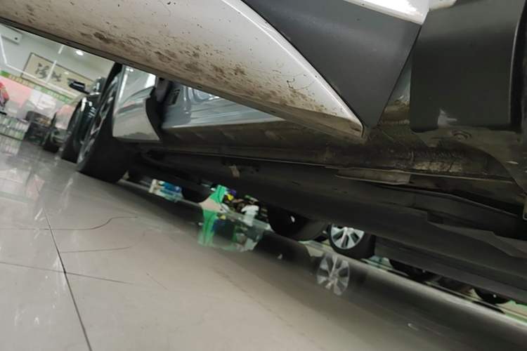 Used BYD Yuan PLUS 2022 510 km Flagship Version Right Side Sill