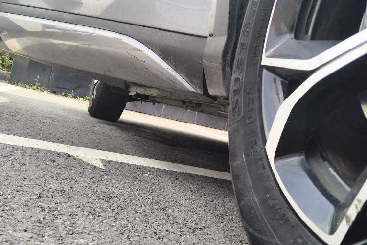 Used BYD Yuan PLUS 2022 510 km Luxury Version Right Side Sill