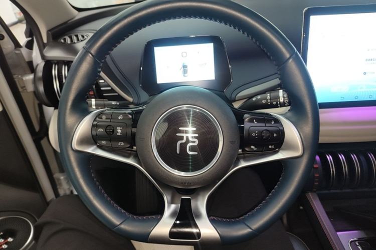 Used BYD Yuan PLUS 2022 430 km Luxury Version Steering Wheel