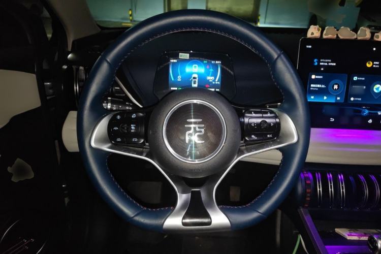 Used BYD Yuan PLUS 2022 430 km Luxury Version Steering Wheel