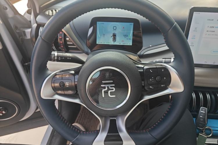 Used BYD Yuan PLUS 2022 510 km Flagship Version Steering Wheel