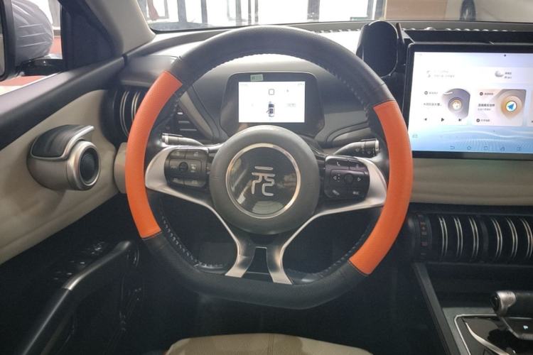 Used BYD Yuan PLUS 2022 430 km Luxury Version Steering Wheel
