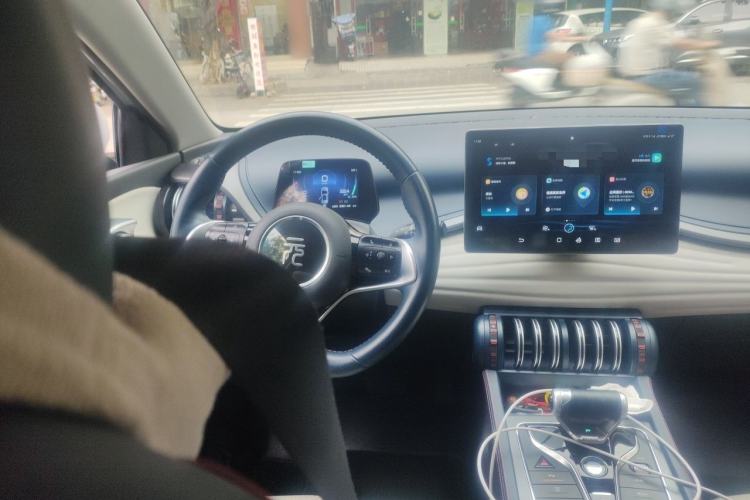 Used BYD Yuan PLUS 2022 510 km Luxury Version Steering Wheel