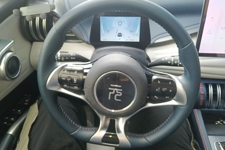 Used BYD Yuan PLUS 2022 430 km Luxury Version Steering Wheel
