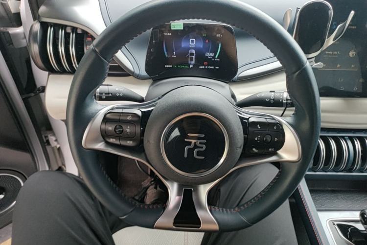 Used BYD Yuan PLUS 2022 430 km Luxury Version Steering Wheel