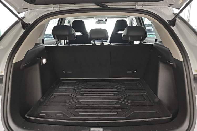 Used BYD Yuan PLUS 2022 510 km Luxury Version Trunk