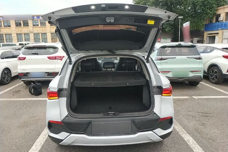 Used BYD Yuan PLUS 2022 510KM Flagship PLUS Trunk