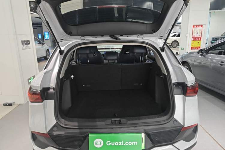 Used BYD Yuan PLUS 2022 430 km Luxury Version Trunk