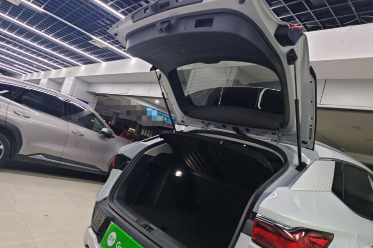 Used BYD Yuan PLUS 2022 430 km Luxury Version Trunk