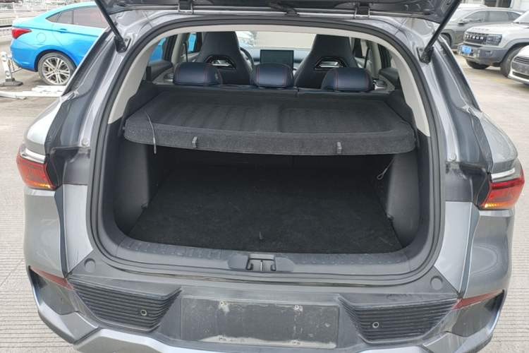 Used BYD Yuan PLUS 2022 510 km Flagship Version Trunk