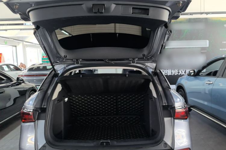 Used BYD Yuan PLUS 2022 510 km Flagship Version Trunk