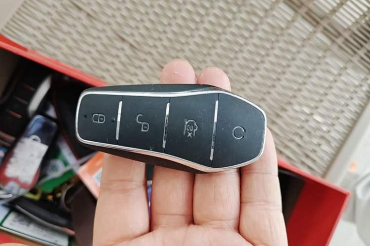 Used BYD Yuan PLUS 2022 510 km Flagship Version Vehicle Key