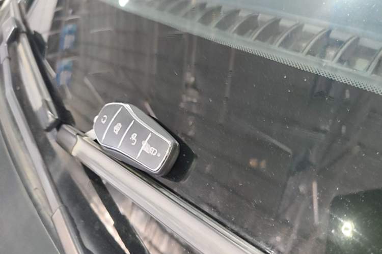 Used BYD Yuan PLUS 2022 510 km Luxury Version Vehicle Key