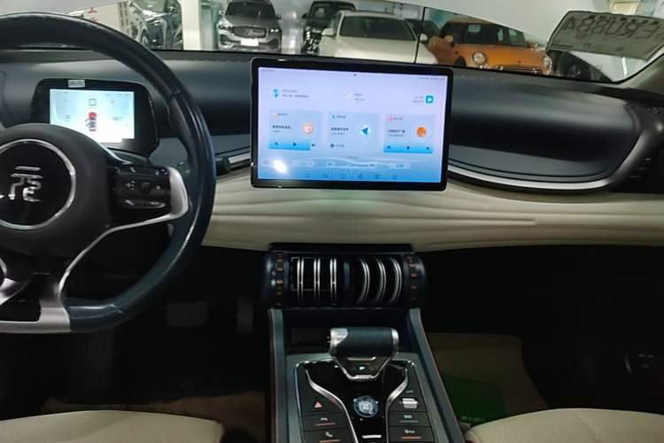 Used BYD Yuan PLUS 2022 510 km Flagship Version Audio And AC Panel