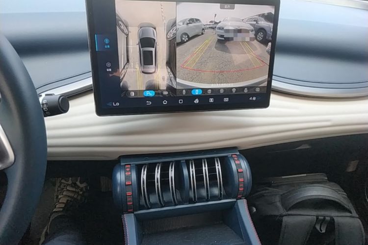 Used BYD Yuan PLUS 2022 510 km Flagship Version Audio And AC Panel