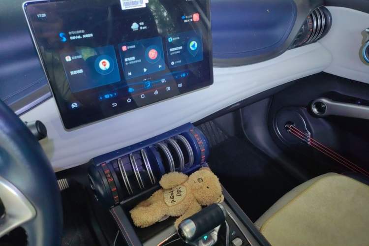 Used BYD Yuan PLUS 2022 430 km Luxury Version Audio And AC Panel