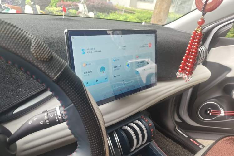 Used BYD Yuan PLUS 2022 510 km Luxury Version Audio And AC Panel