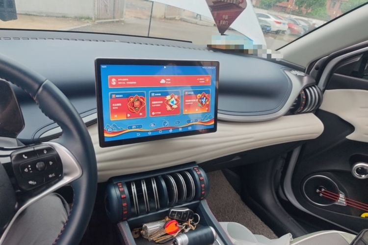 Used BYD Yuan PLUS 2022 510 km Luxury Version Audio And AC Panel