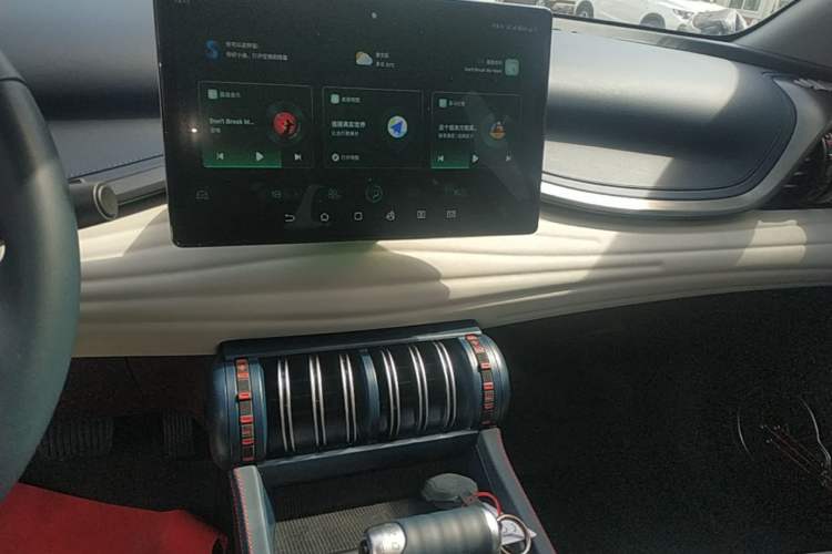 Used BYD Yuan PLUS 2022 430 km Luxury Version Audio And AC Panel