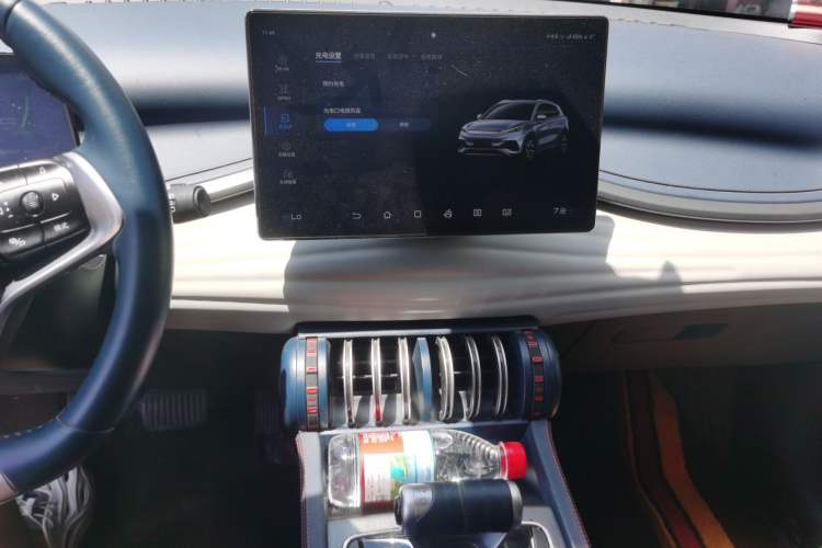 Used BYD Yuan PLUS 2022 430 km Luxury Version Audio And AC Panel