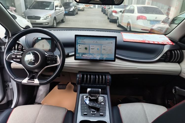 Used BYD Yuan PLUS 2022 430 km Luxury Version Center Console
