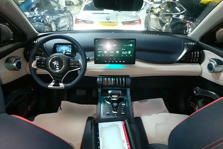 Used BYD Yuan PLUS 2022 510 km Flagship Version Center Console