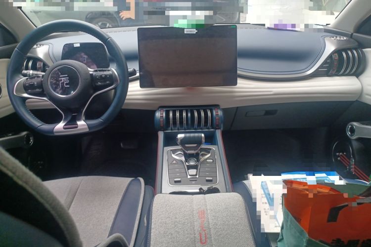 Used BYD Yuan PLUS 2022 510KM Flagship PLUS Center Console