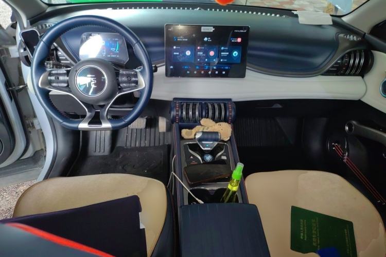 Used BYD Yuan PLUS 2022 430 km Luxury Version Center Console
