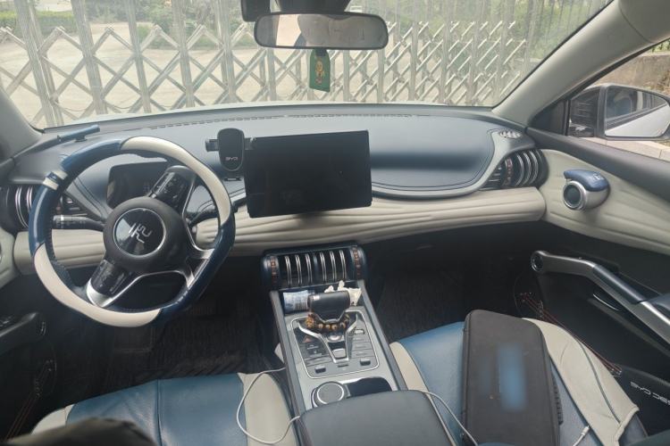 Used BYD Yuan PLUS 2022 510 km Luxury Version Center Console