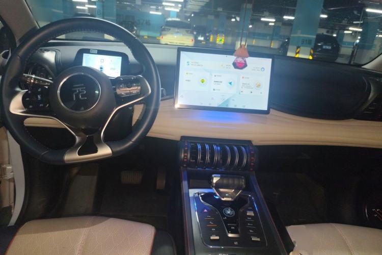 Used BYD Yuan PLUS 2022 510 km Flagship Version Center Console
