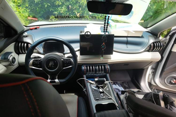 Used BYD Yuan PLUS 2022 510 km Flagship Version Center Console