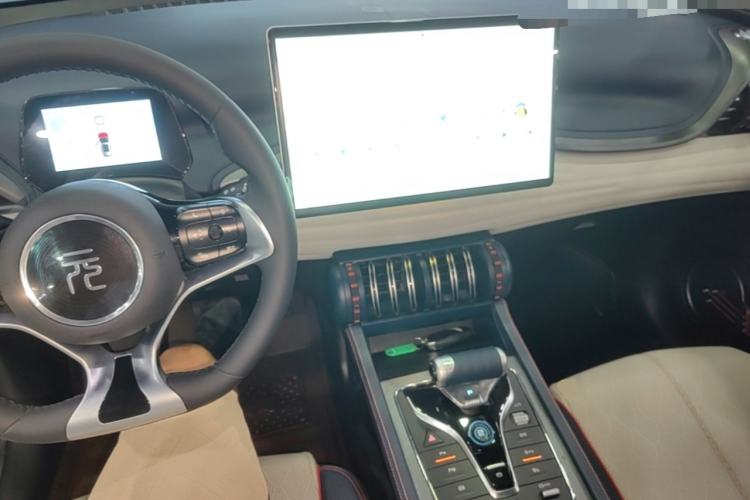Used BYD Yuan PLUS 2022 510KM Flagship PLUS Center Console
