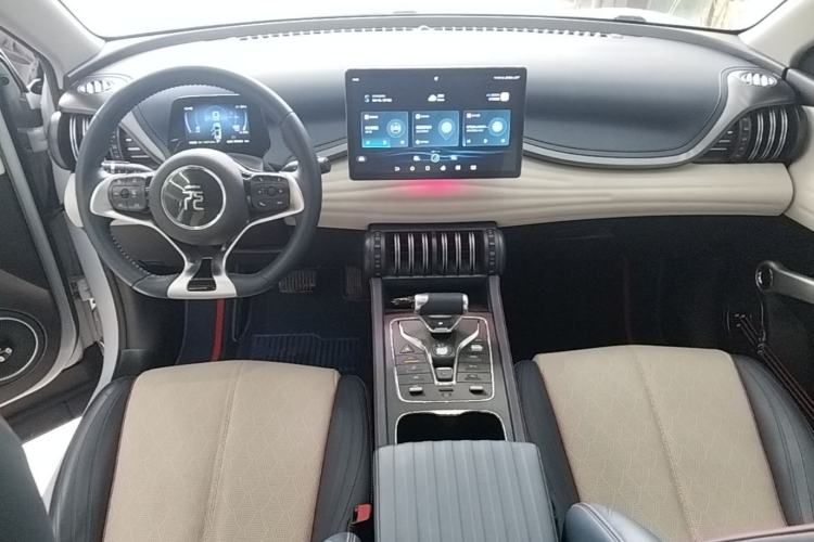 Used BYD Yuan PLUS 2022 430 km Luxury Version Center Console