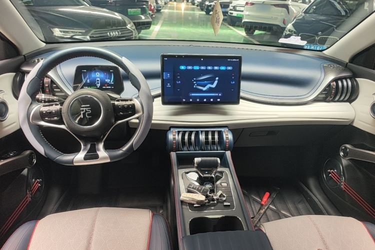 Used BYD Yuan PLUS 2022 430 km Luxury Version Center Console