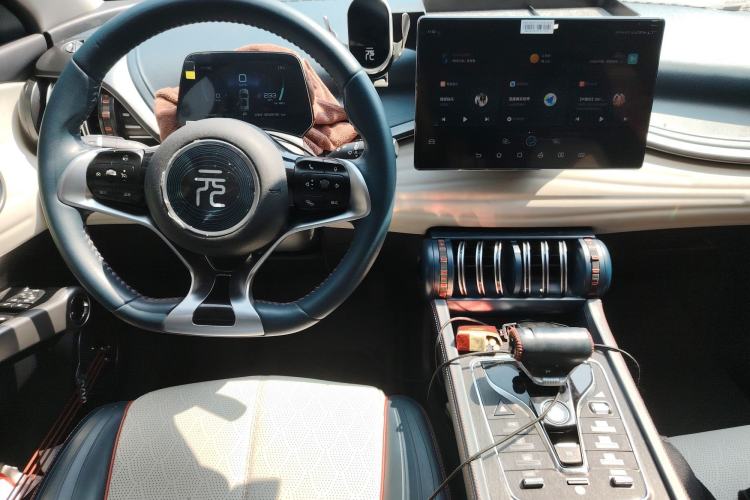 Used BYD Yuan PLUS 2022 510 km Luxury Version Center Console