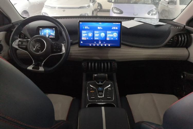 Used BYD Yuan PLUS 2022 510 km Luxury Version Center Console