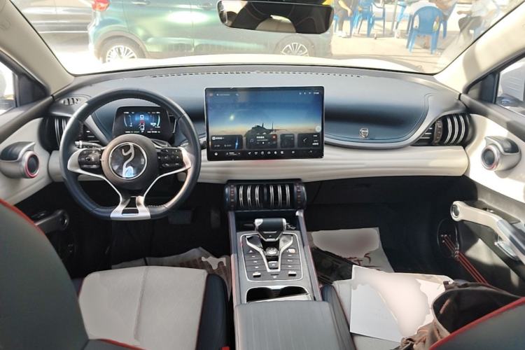 Used BYD Yuan PLUS 2022 510KM Flagship PLUS Center Console